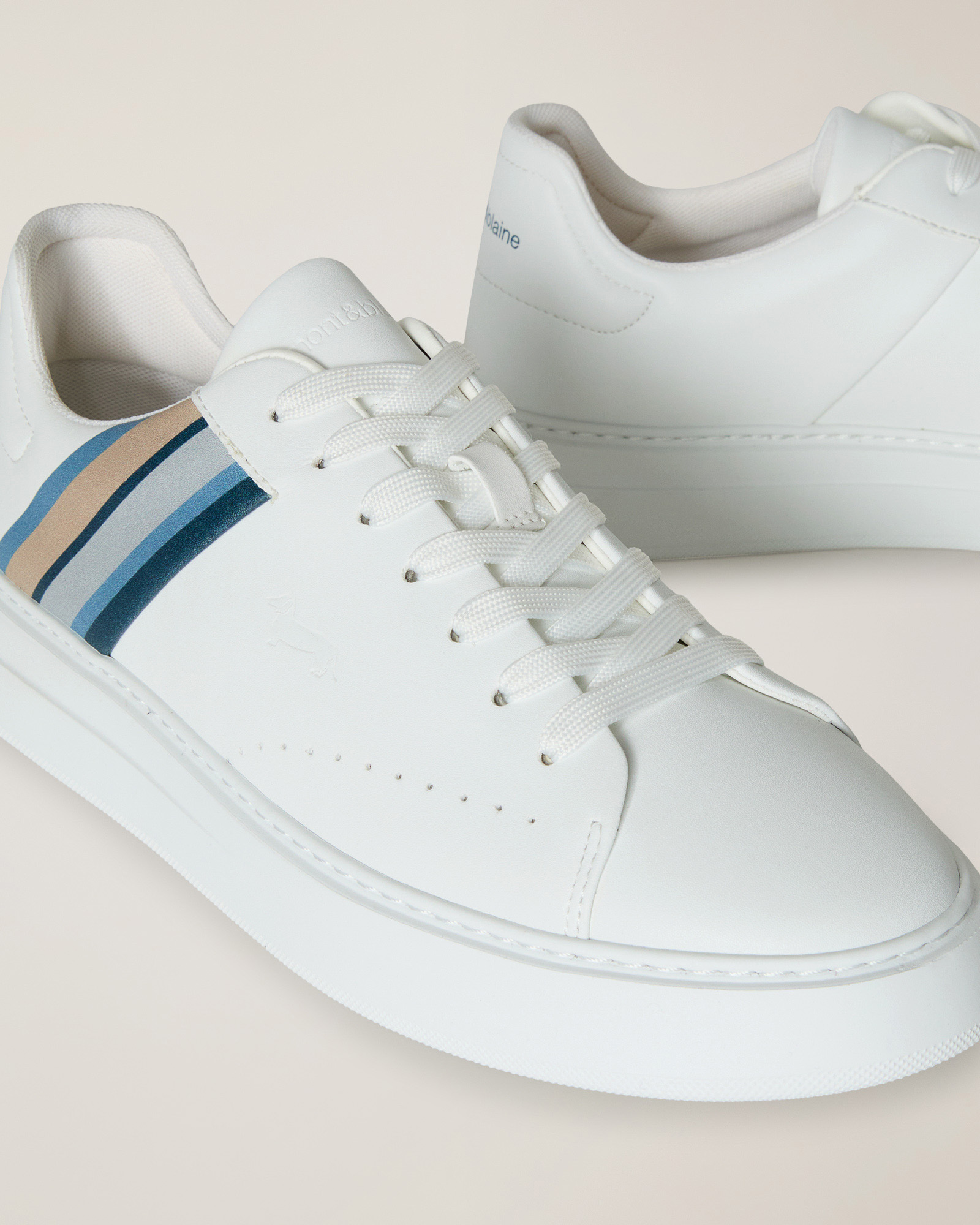 Sneaker with screen print, White, large image number 3