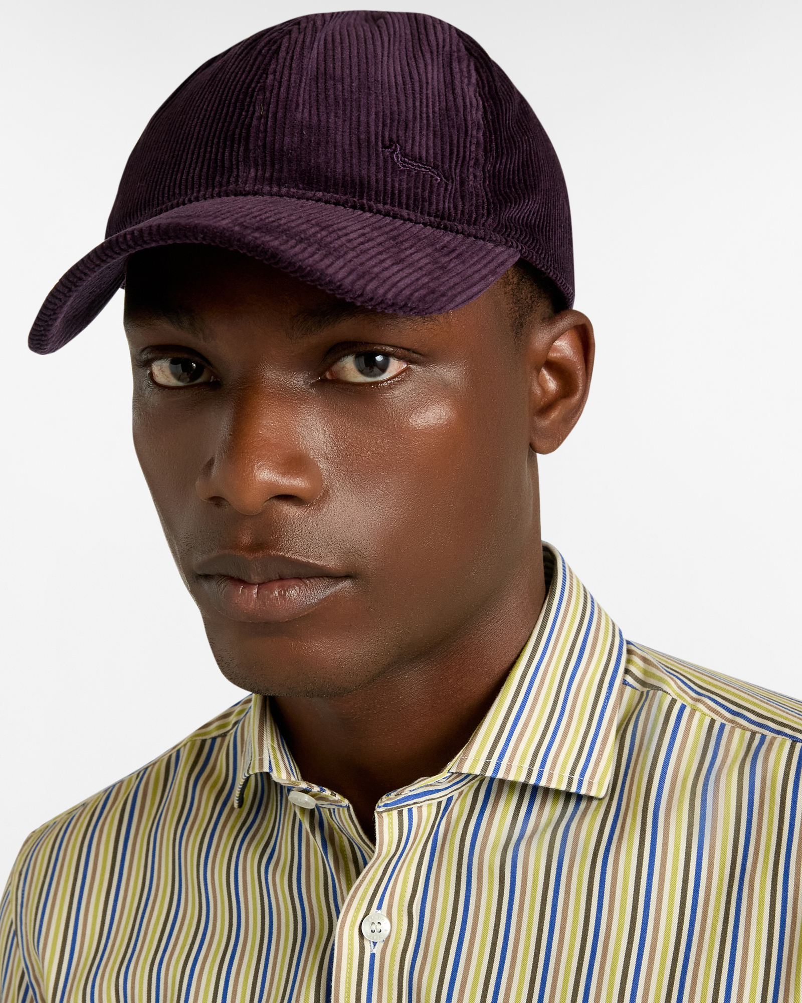 Cappello In Velluto A Coste