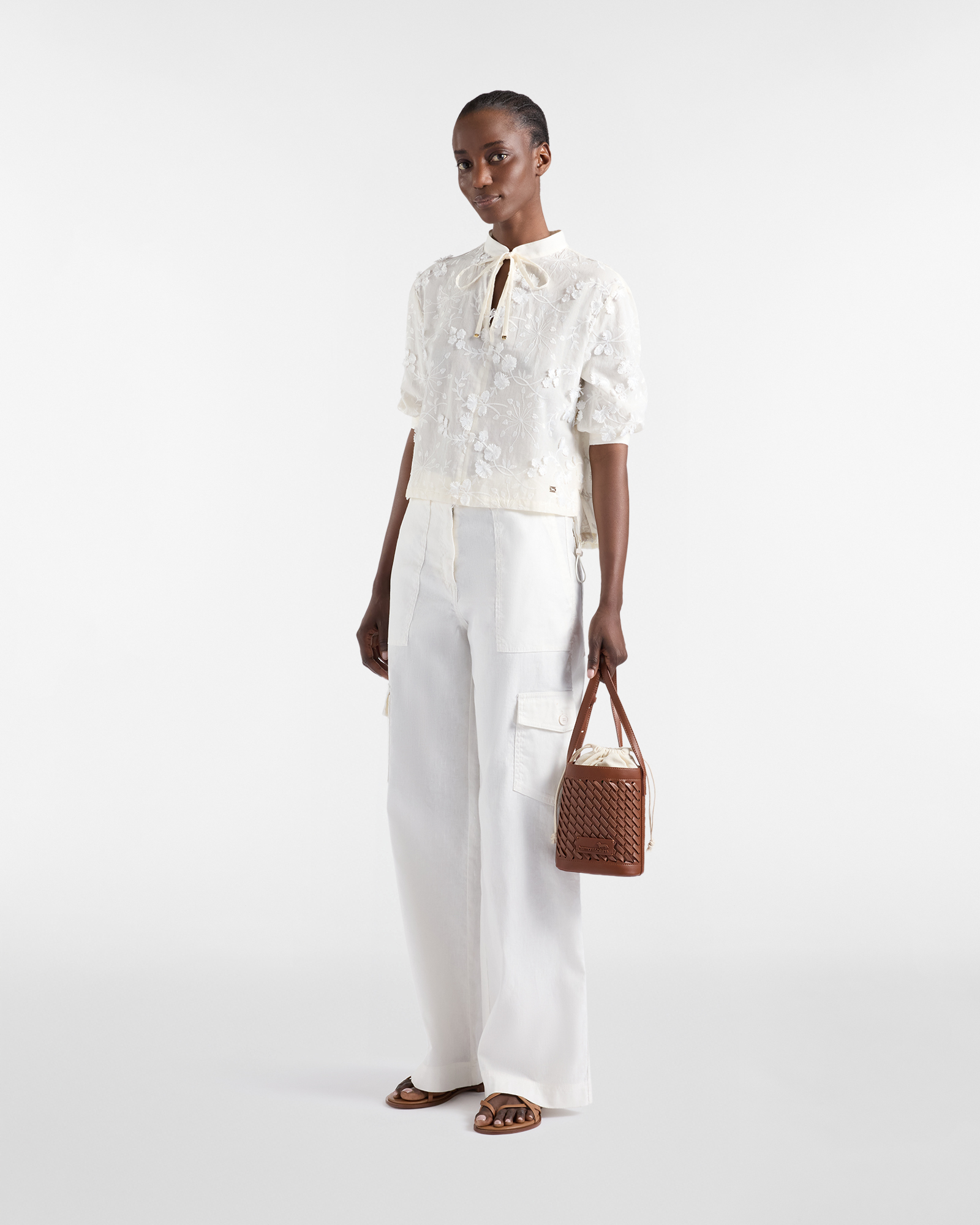 Women's oversized cotton shirt with puff sleeves, White, large image number 3