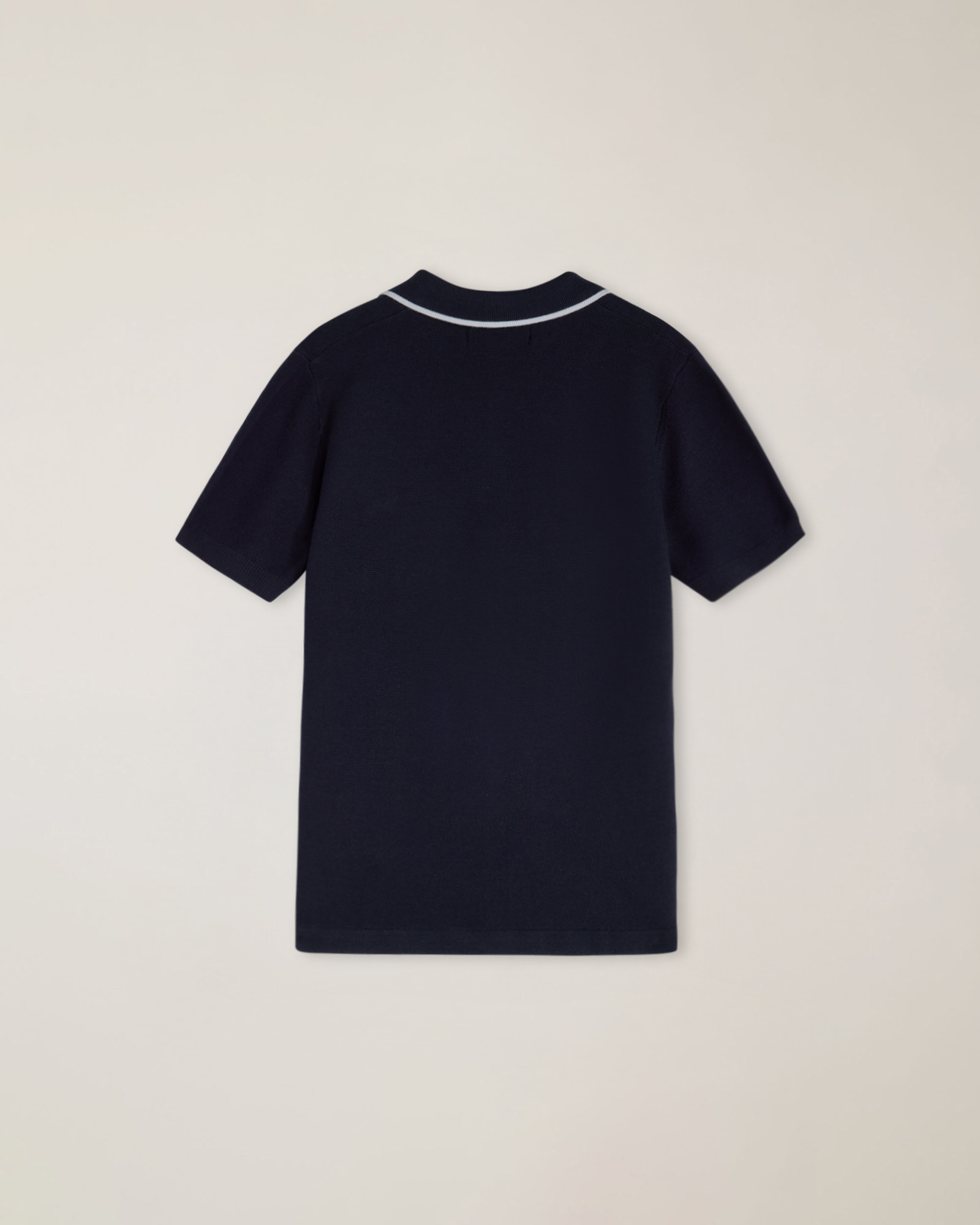 Polo de manga corta con logo bordado