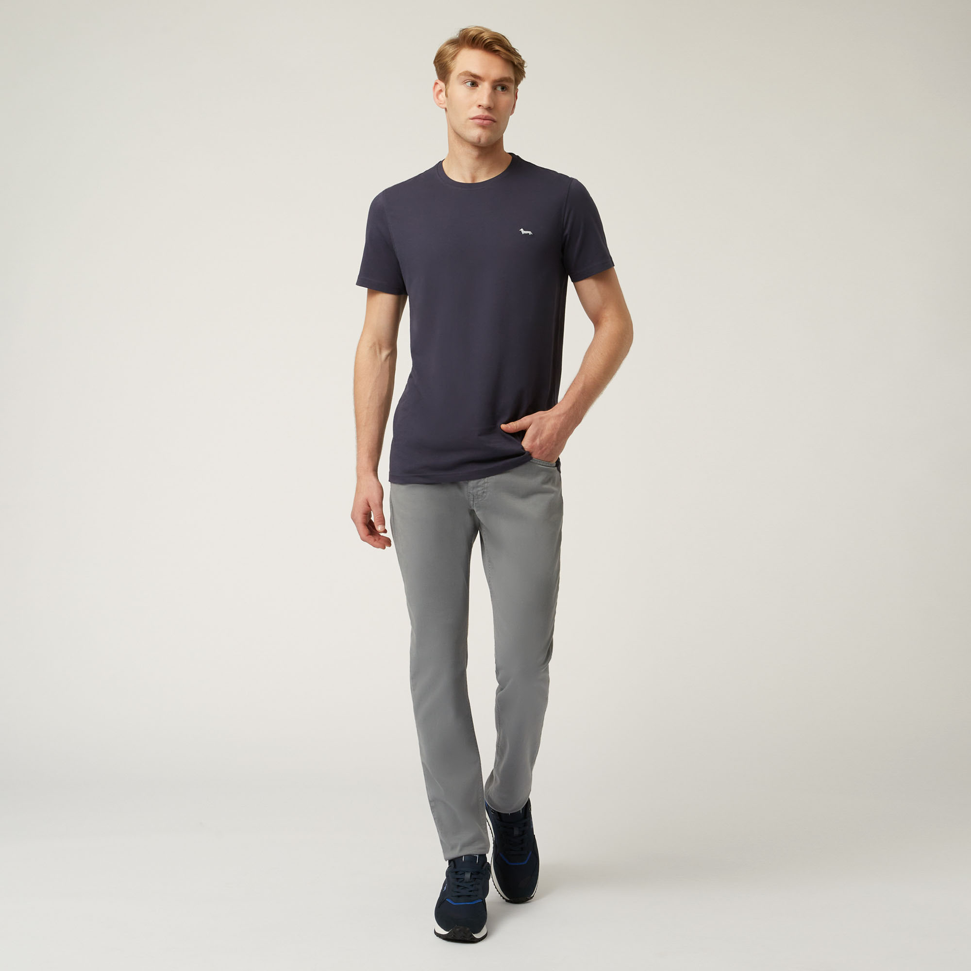 Essentials trousers in plain coloured cotton, Grey, large image number 3