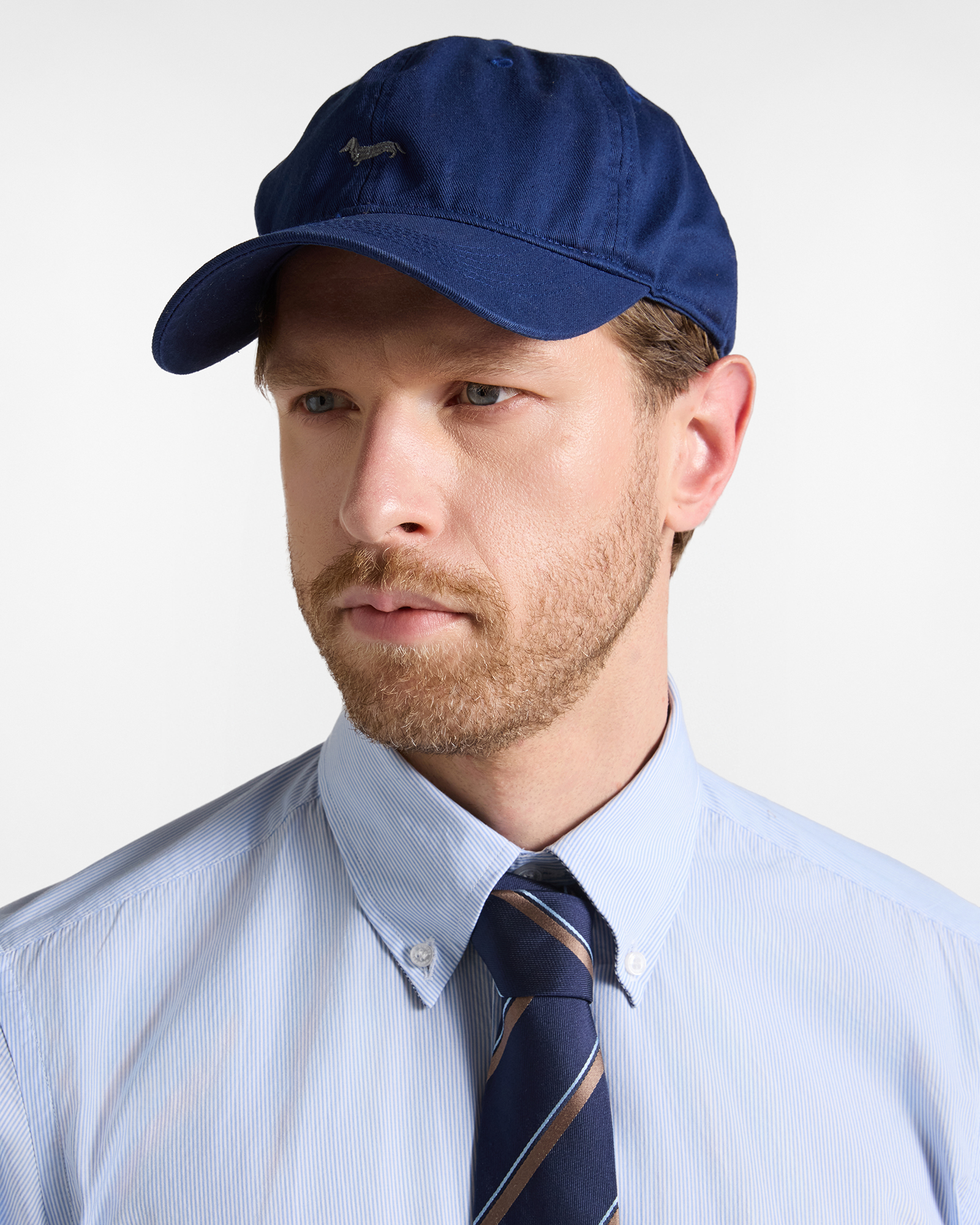 Men's baseball cap in light blue cotton twill with embroidered dachshund