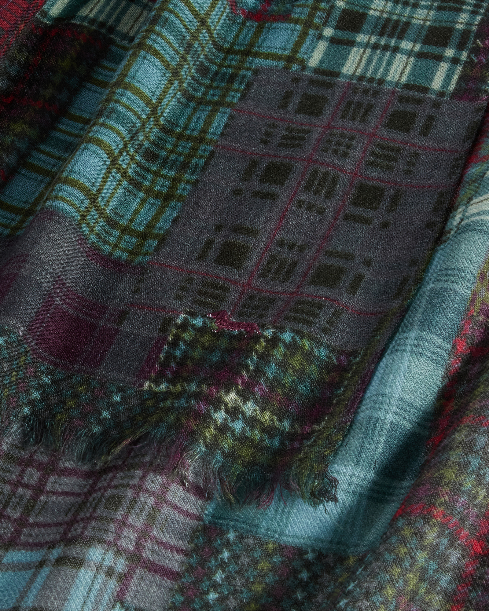 Pure Wool Scarf with Patchwork Print