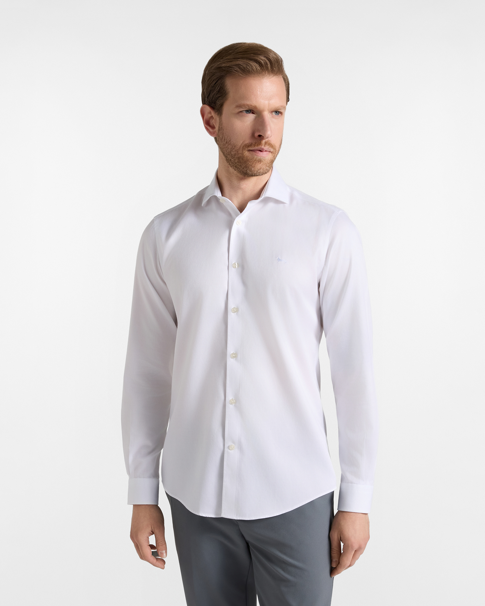 Men's narrow-fit white no-iron textured cotton shirt