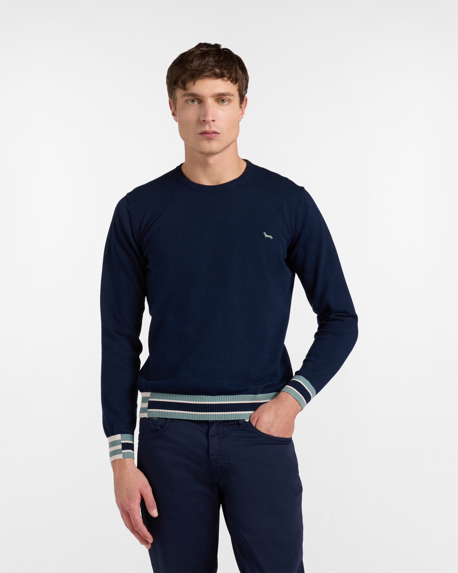 Color block pullover