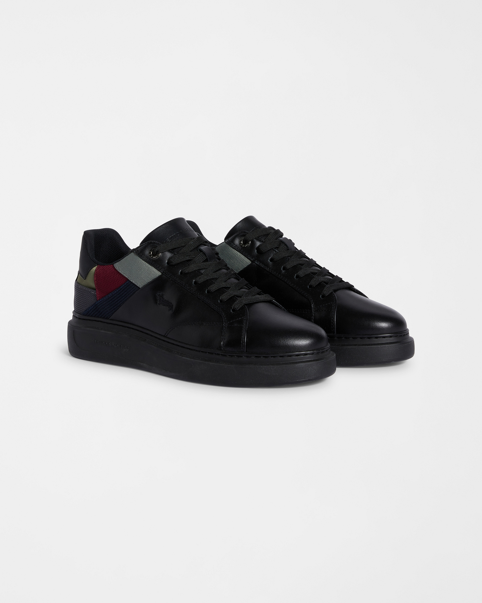 Patchwork effect sneakers