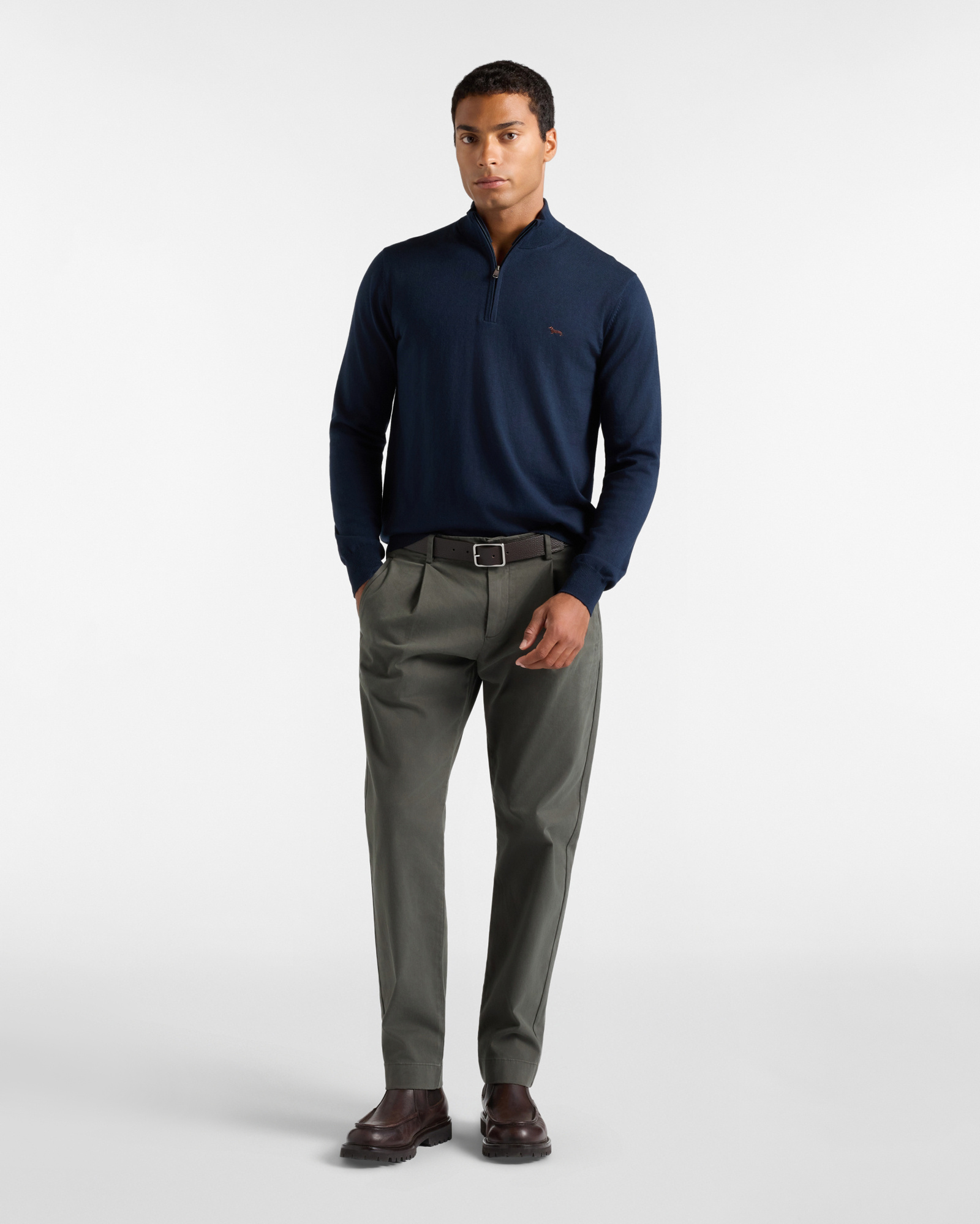Men's regular fit sweater with half-zip stand-up collar in a  wool and cotton blend, NAVY BLUE, large image number 3