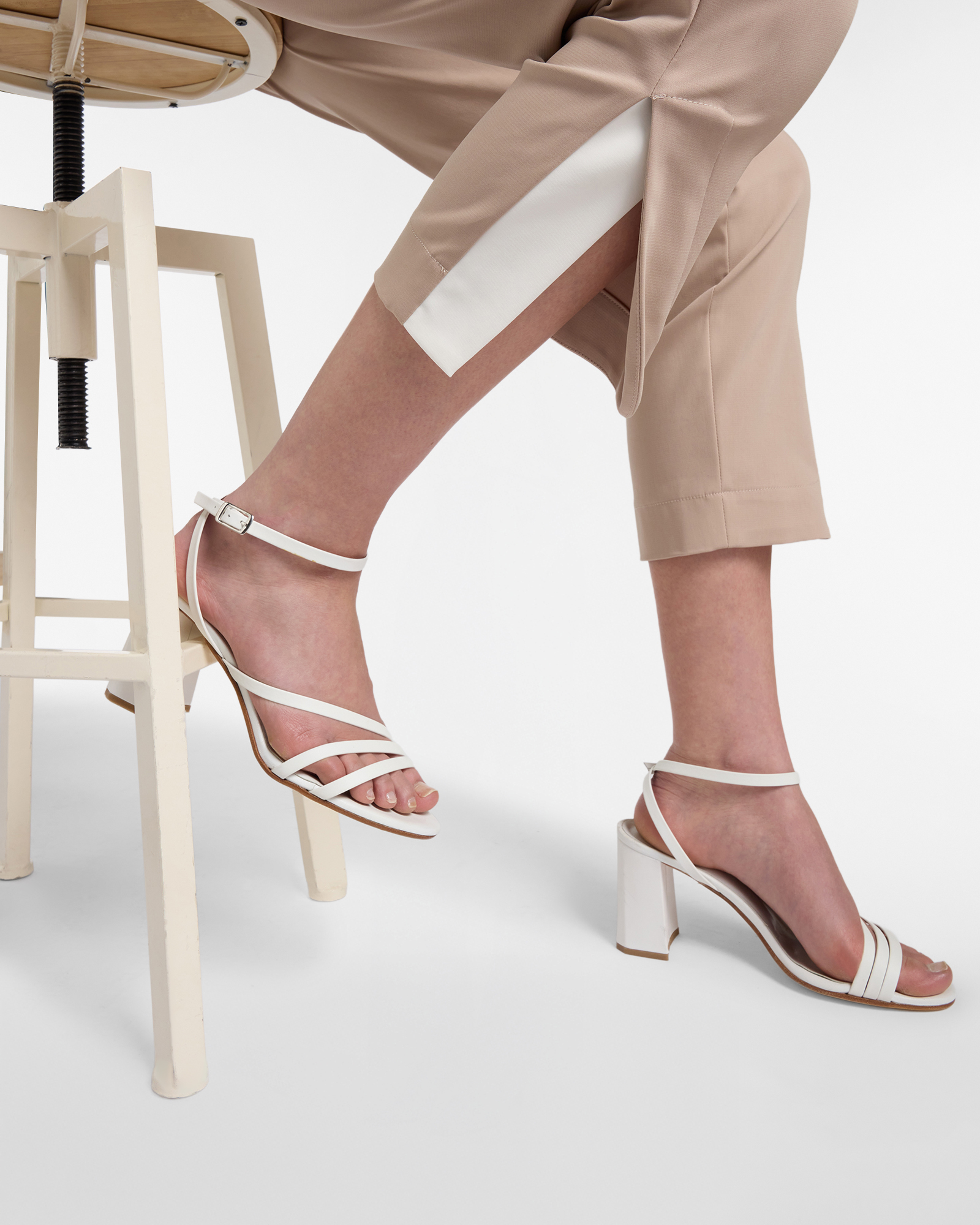 Women's slim pants with slits at the bottom, Beige, large image number 2