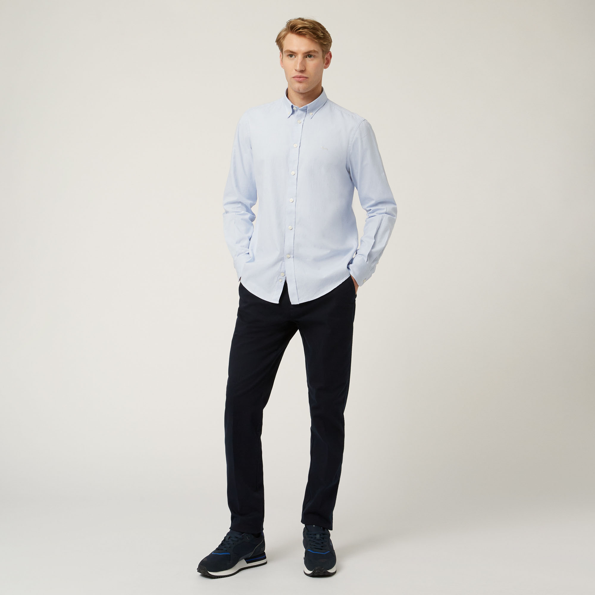 Essentials shirt in plain-coloured cotton, Light Blue, large image number 3