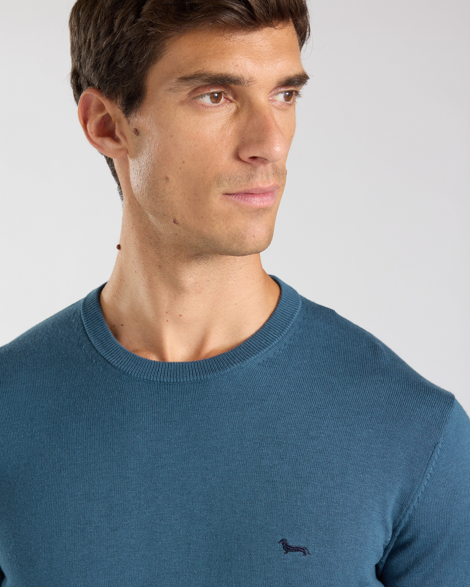 Men's regular fit sweater in a  wool and cotton blend, DARK GREEN, large image number 2