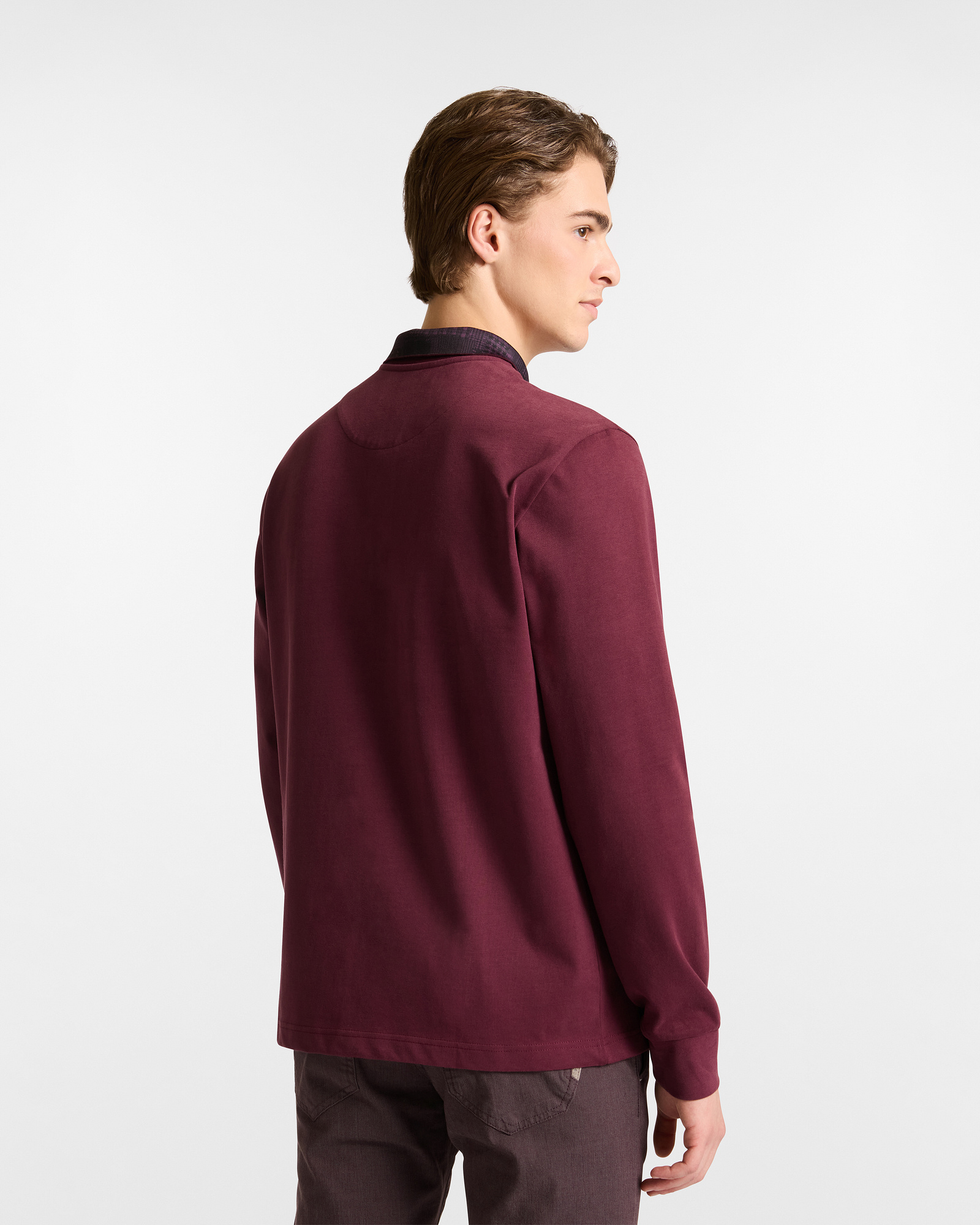 Polo mit kontrastierendem Kragen