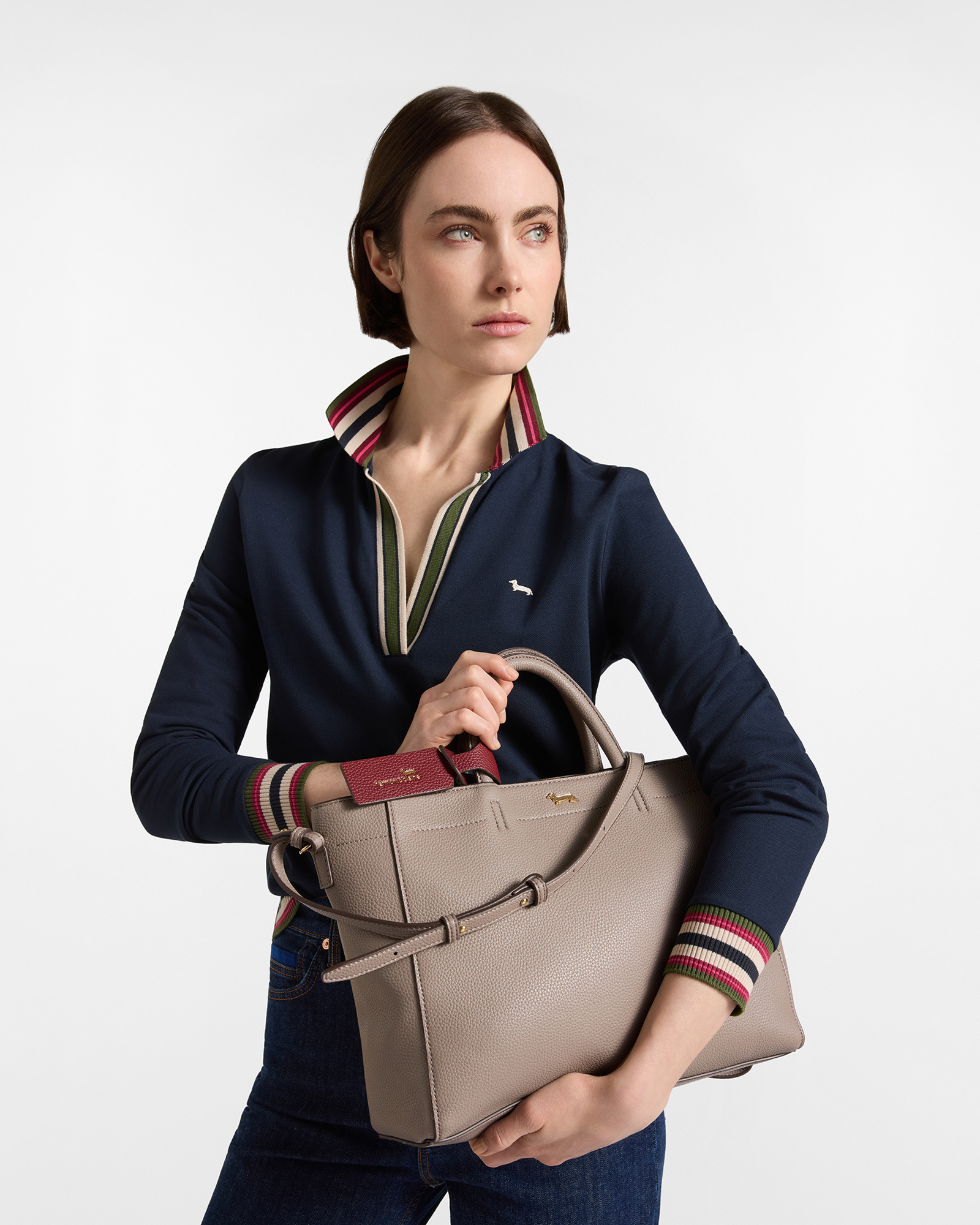 Women&rsquo;s medium brown handbag