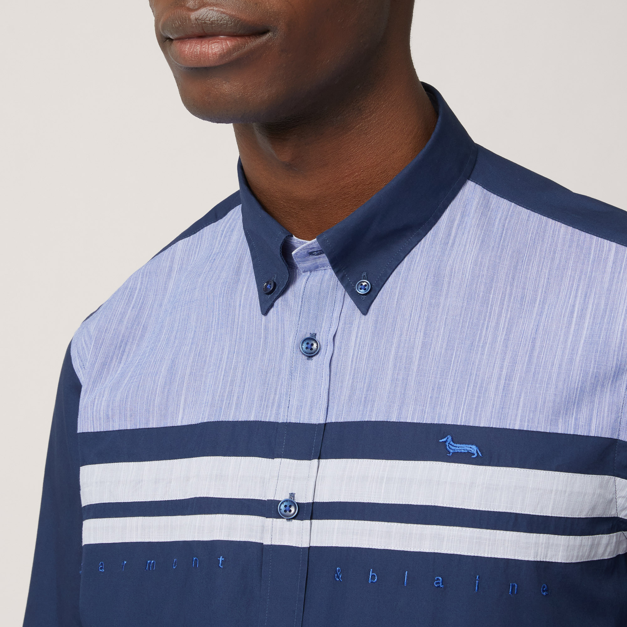 Camisa de algodón con aplicaciones a contraste, Azul, large image number 2
