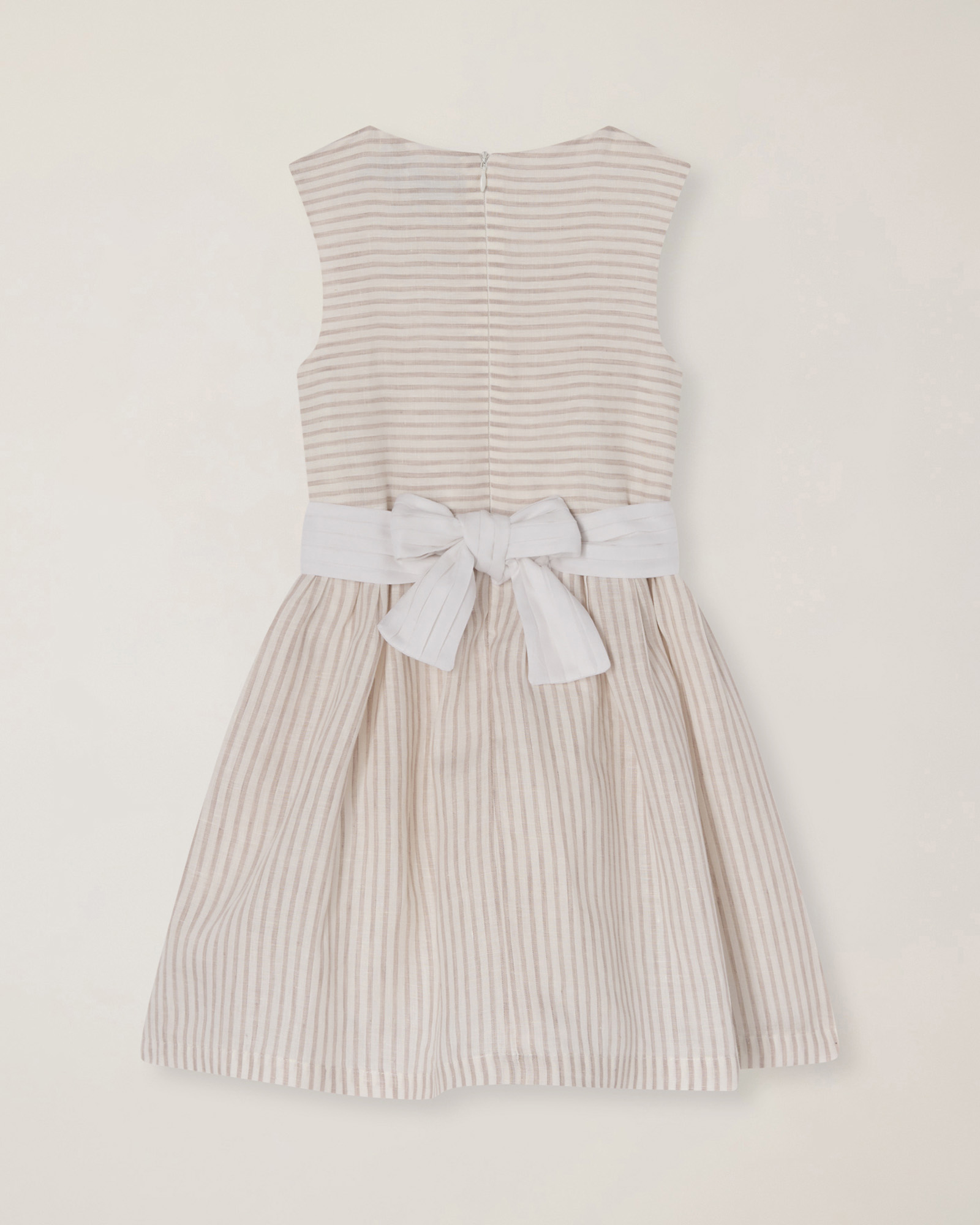 Linen dress with belt