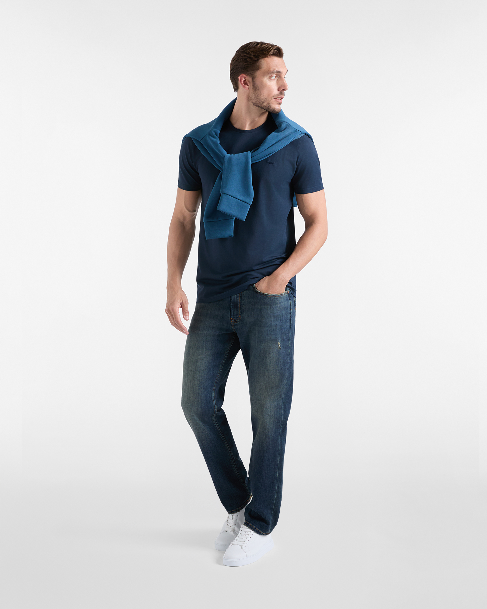 Camiseta de hombre en mezcla de algod&oacute;n y seda corte regular, AZUL MARINO, large image number 3
