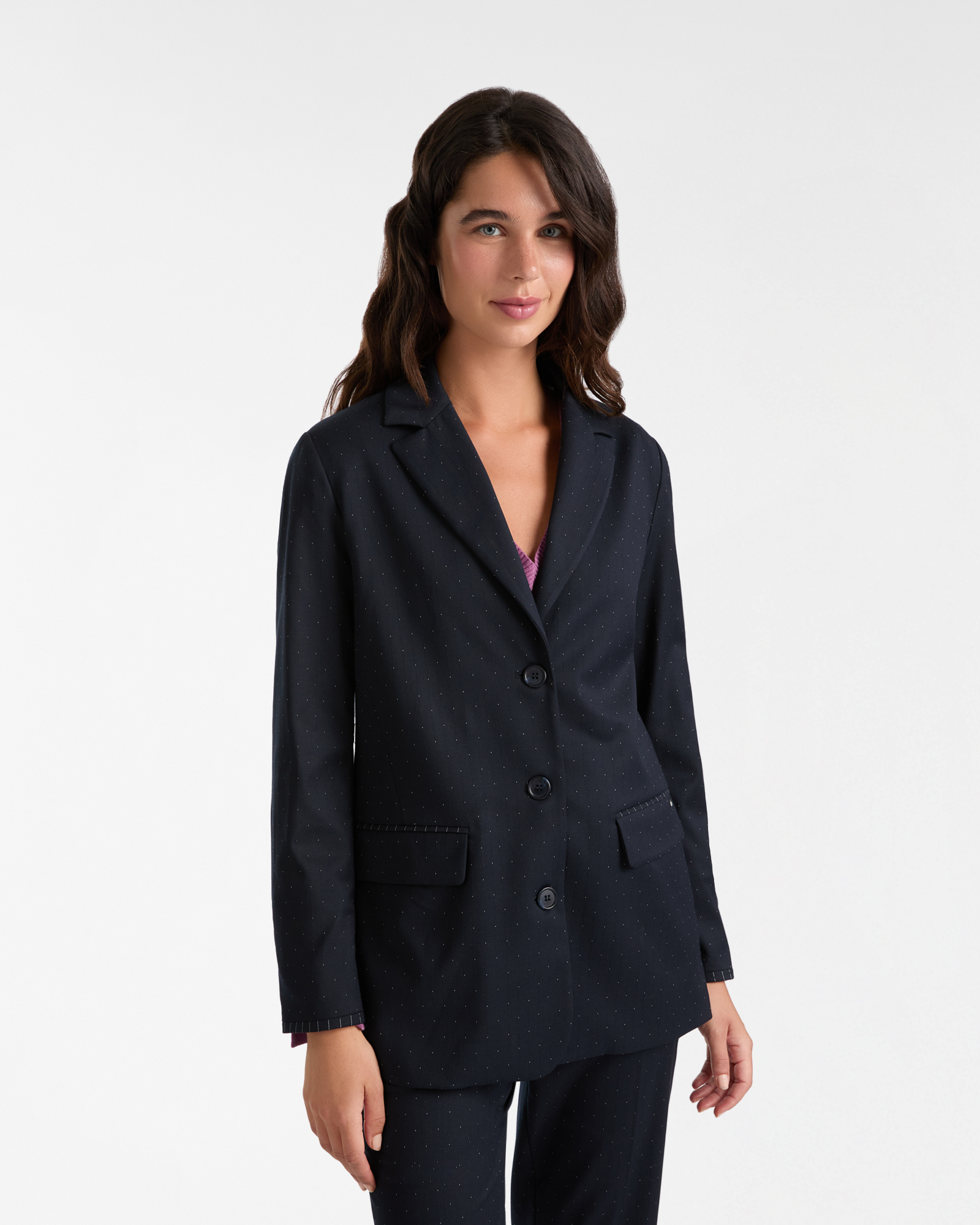 Chaqueta de un Botón con Puntitos en Todo el Diseño