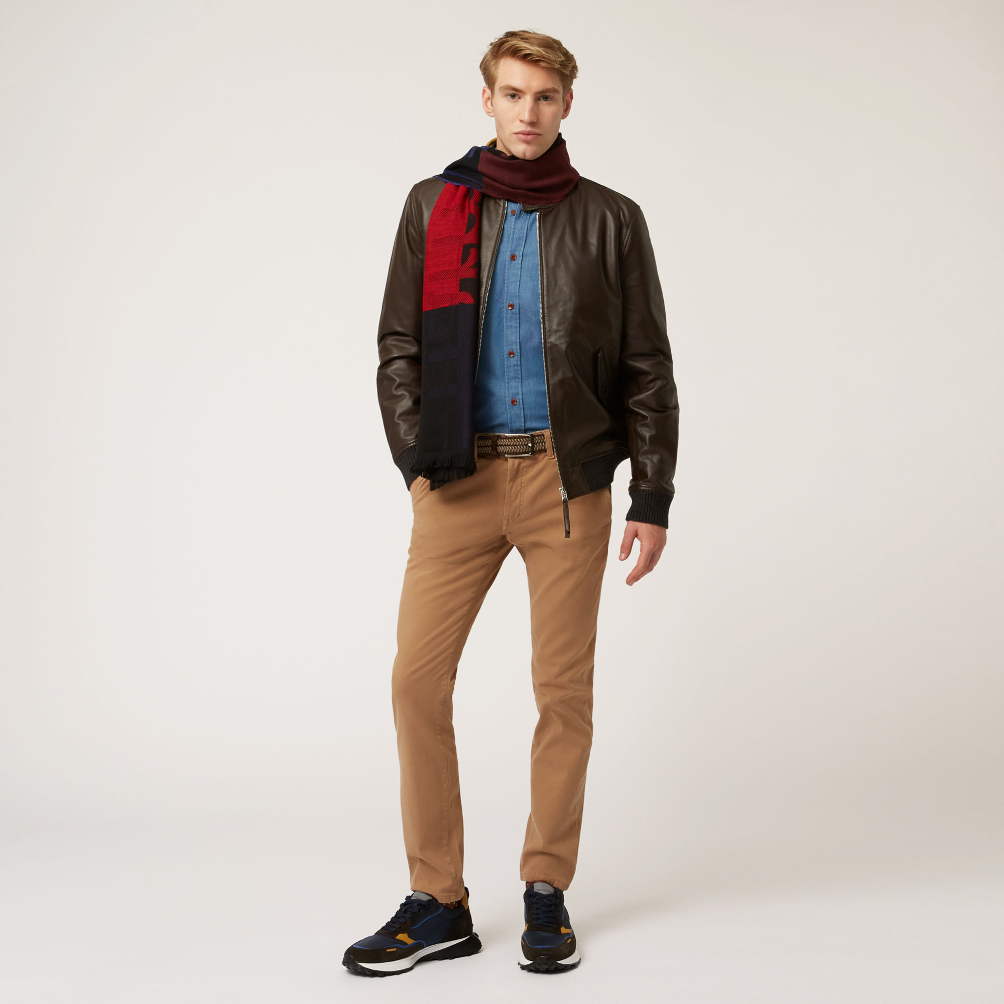 Color-Block Wool Blend Scarf With Large Lettering, Unique Variant, large image number 2