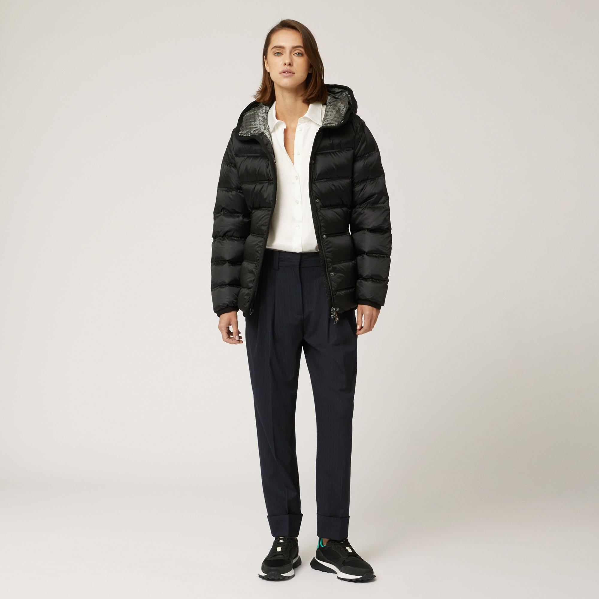 Kurze Wattierte Jacke Mit Gürtel, Schwarz, large image number 3