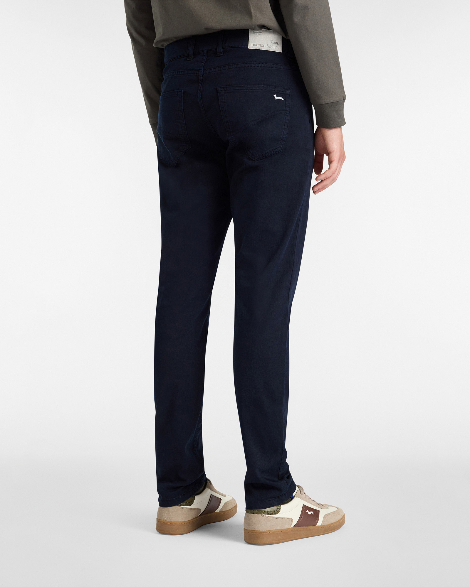Pantalón Essentials de algodón liso