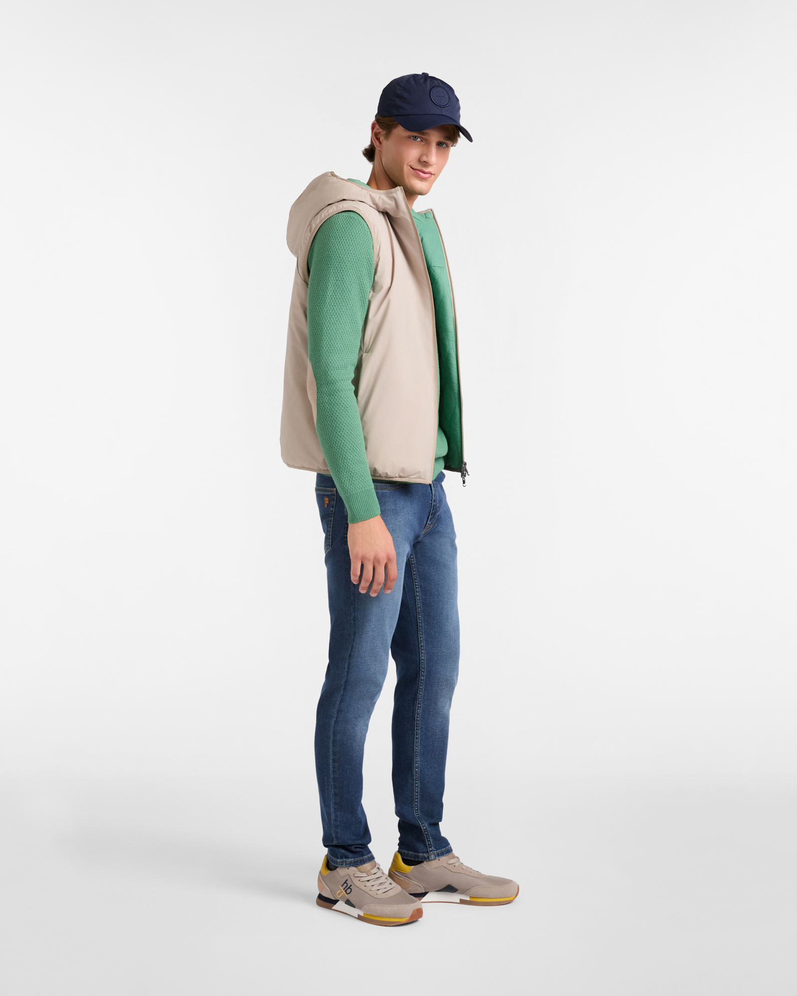 Double-Faced Hooded Vest, Beige, large image number 3