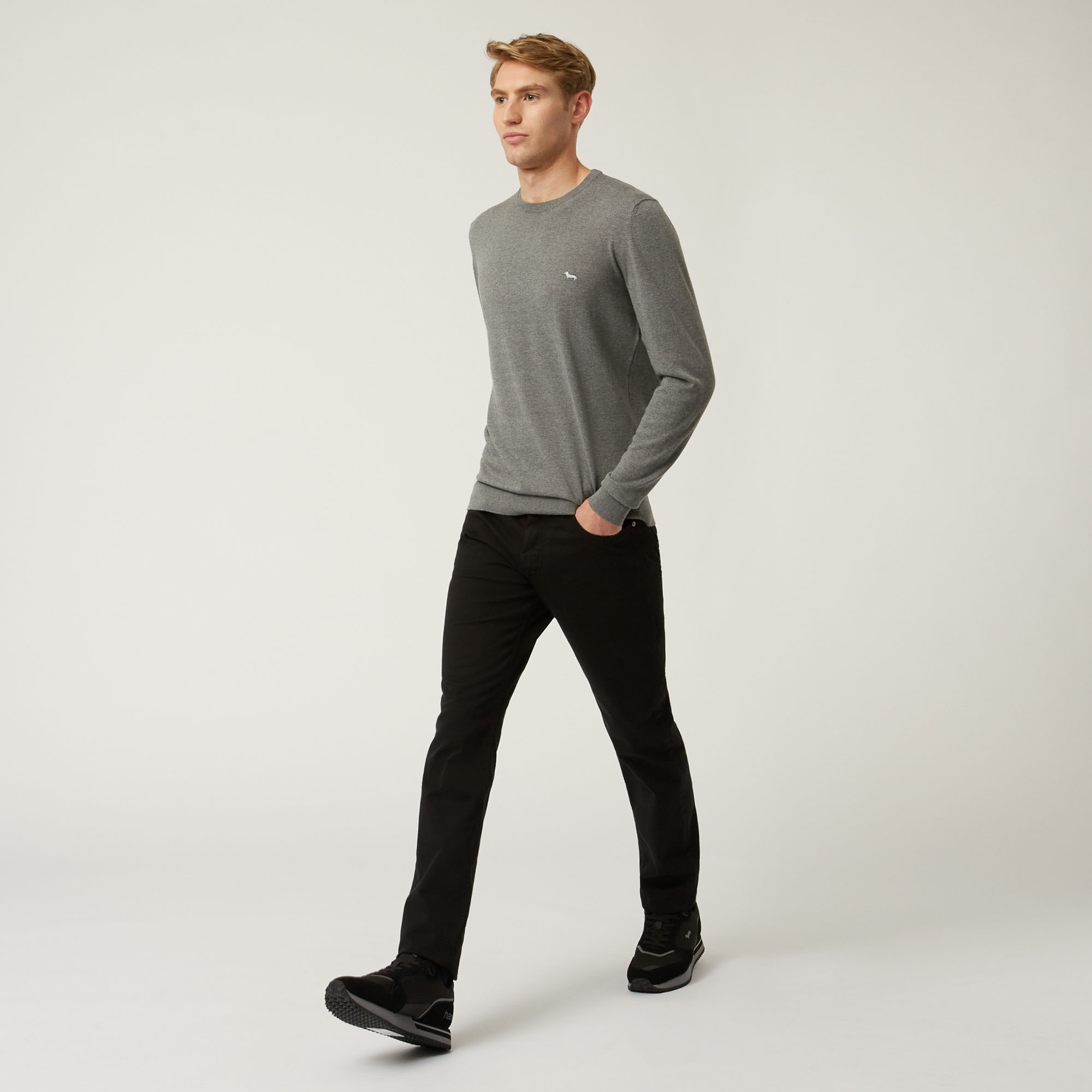 Essentials trousers in plain coloured cotton, Black, large image number 3