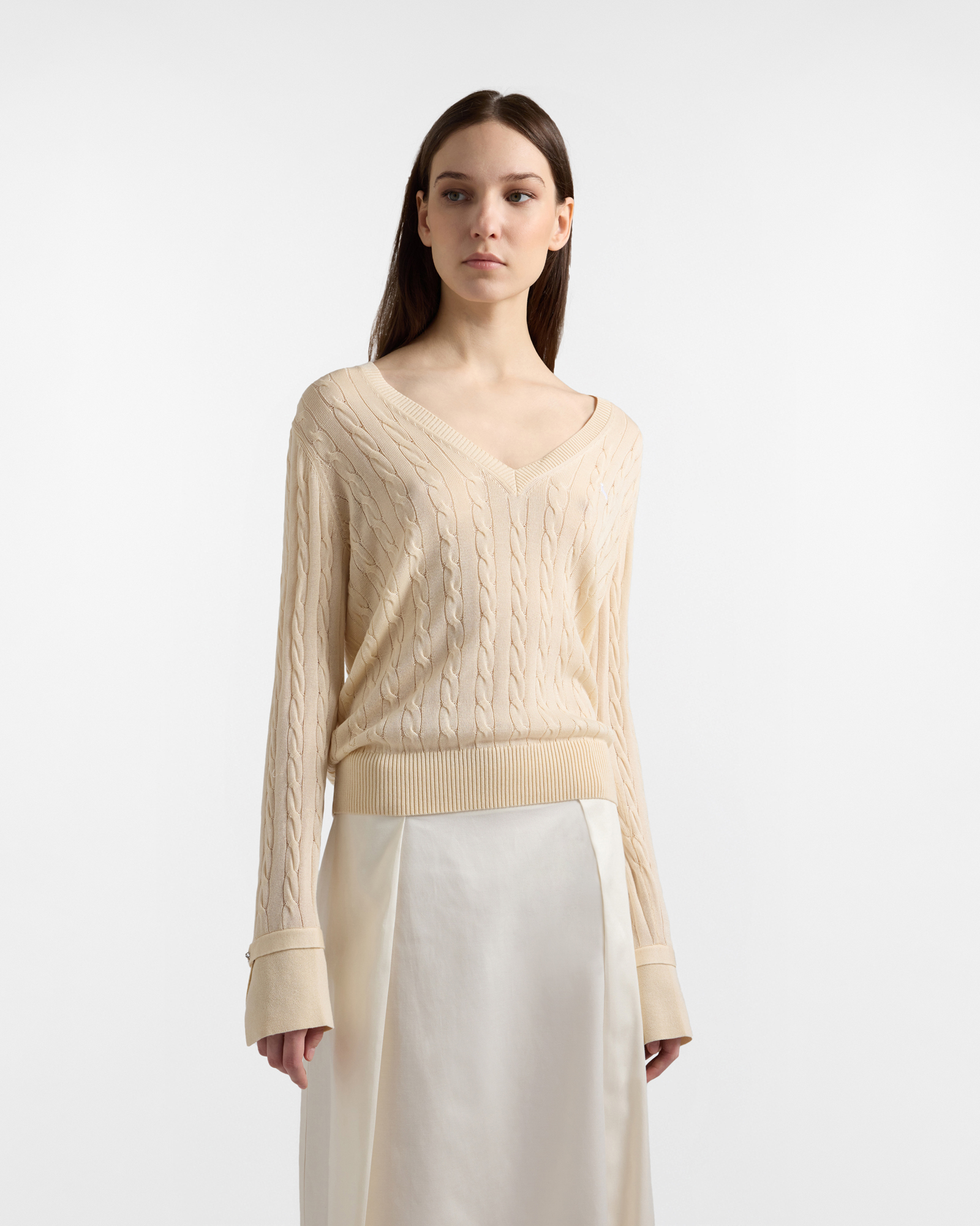 V-neck cable pullover