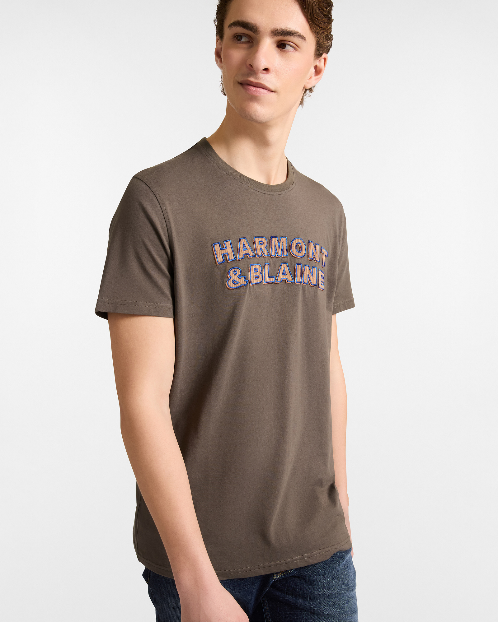 T-Shirt Lettering In Velluto