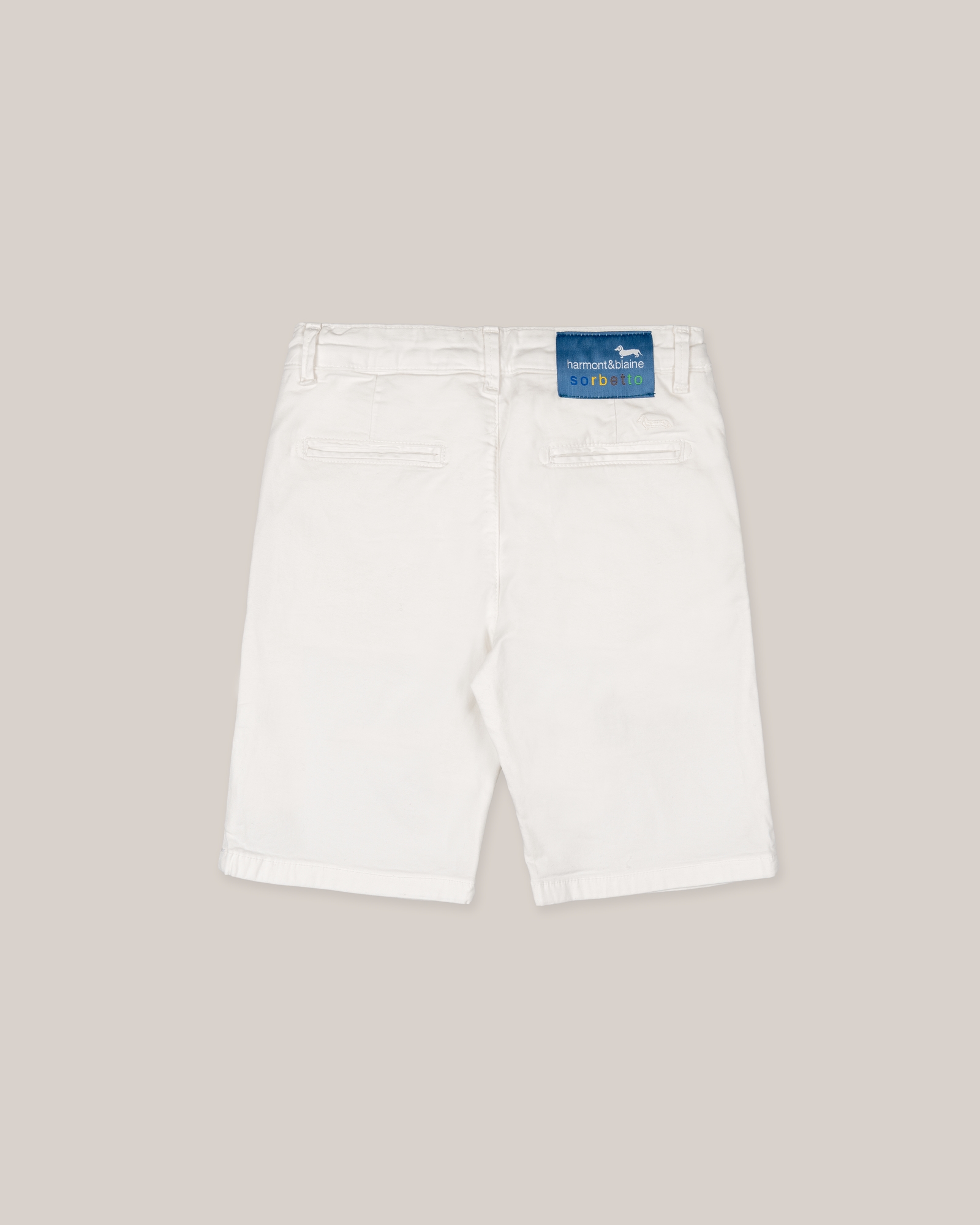 Bermuda shorts with slant pocket and sorbet tag