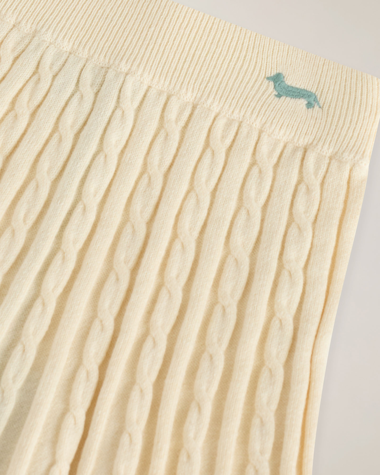 Knitted skirt with cable knit & embroidered logo, Beige, large image number 2