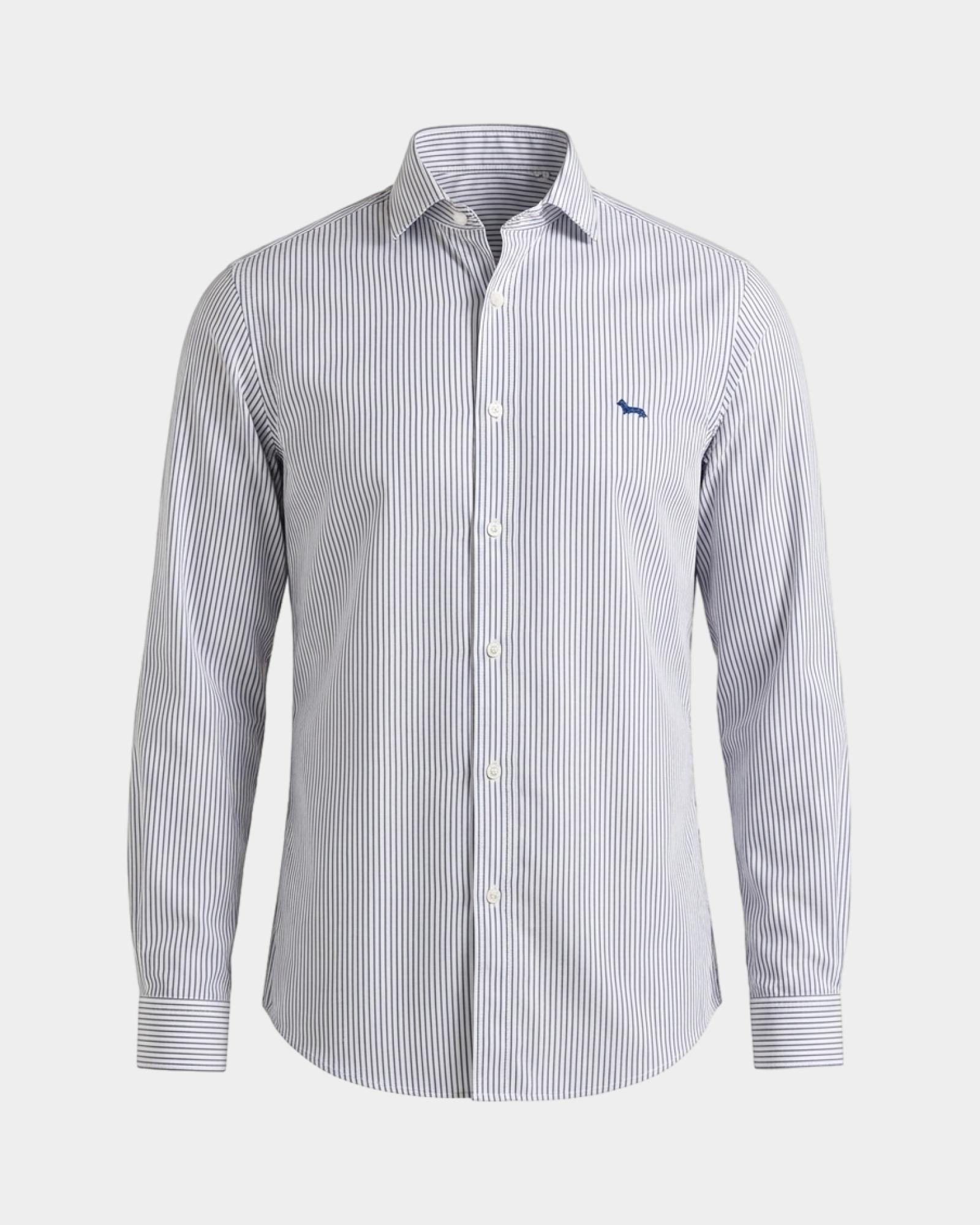 Camisa de hombre a rayas sobre fondo  te&ntilde;ido en hilo de corte ce&ntilde;ido, BLUETTE, large