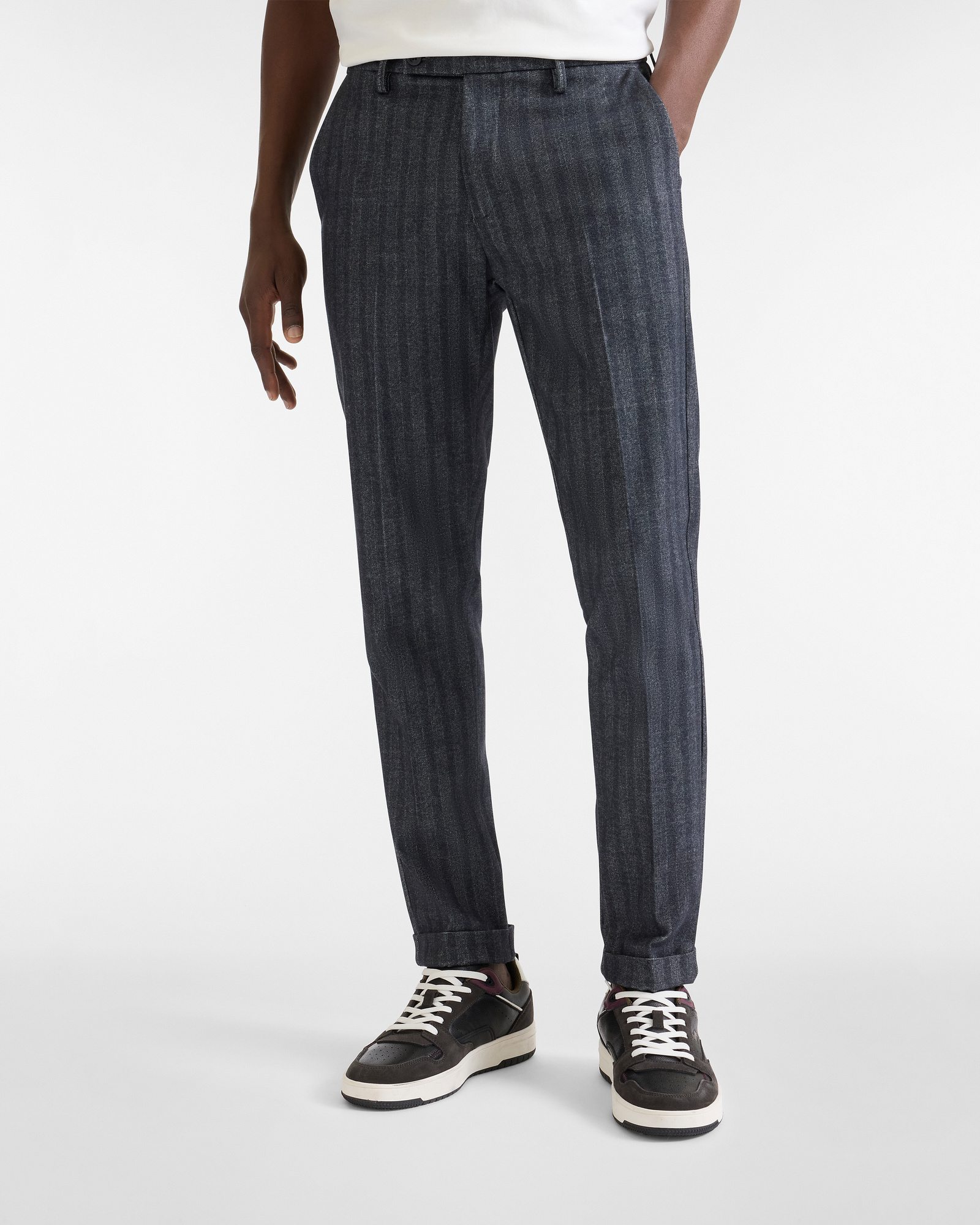 De-Stressed Yarn-Dyed Pants with Pinstripe Pattern