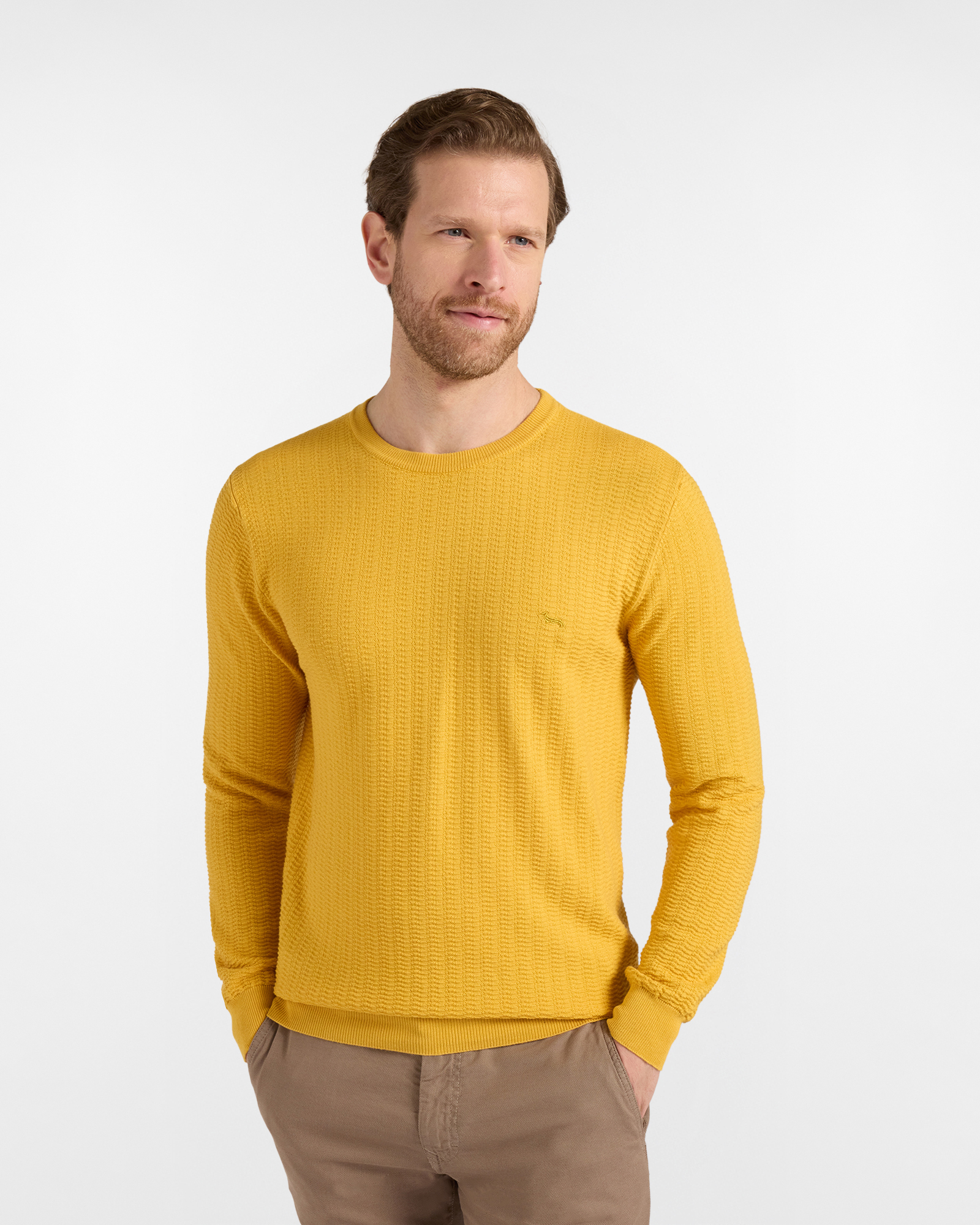 3D crewneck pullover