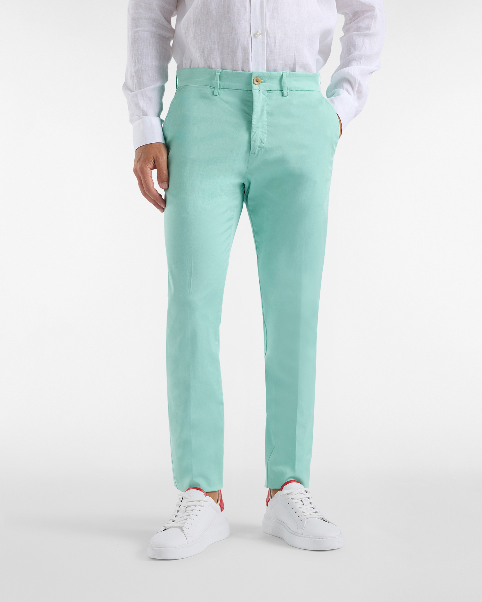 Men's narrow-fit basic chino trousers