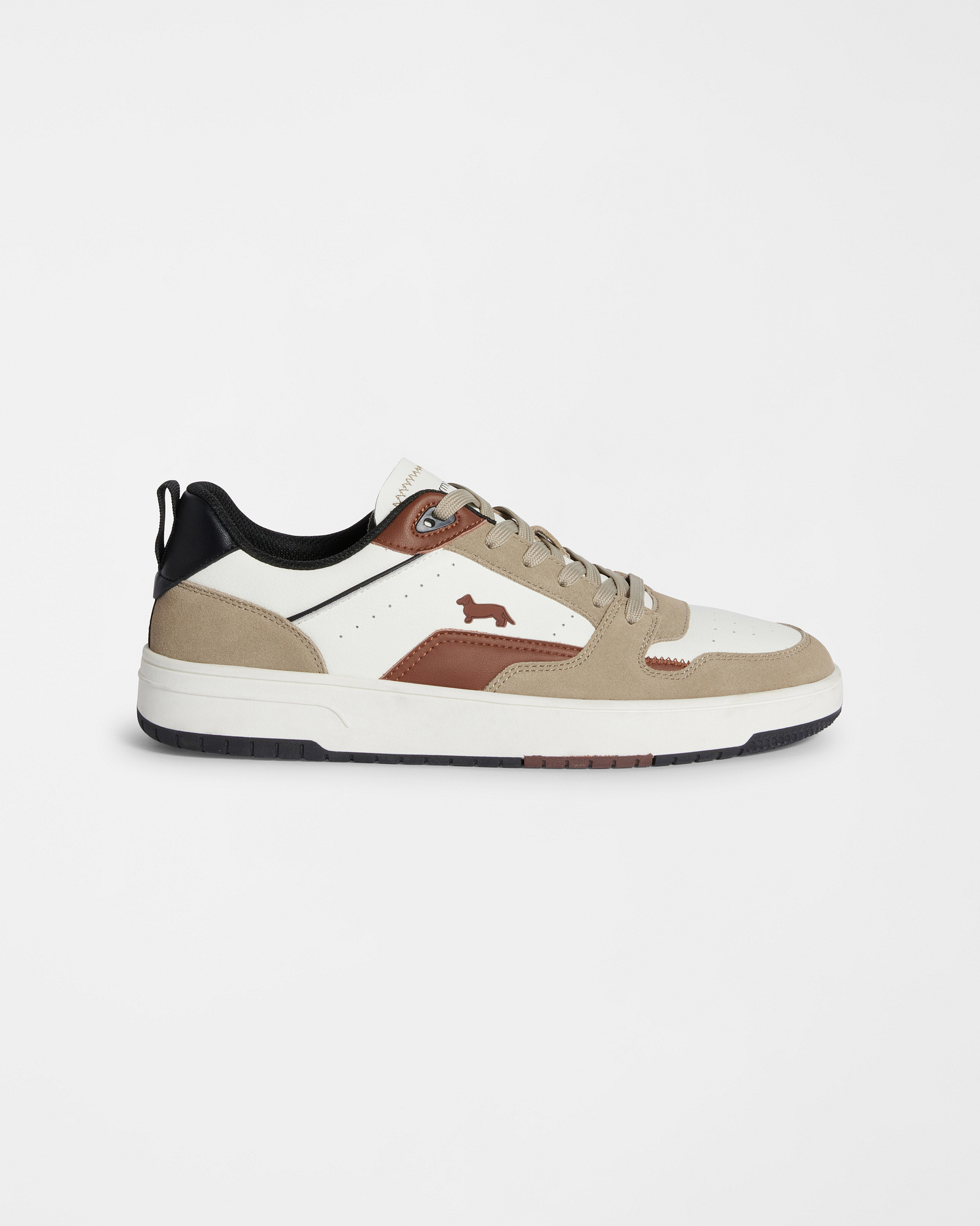 Zapatillas de estilo urbano en cuero y ante