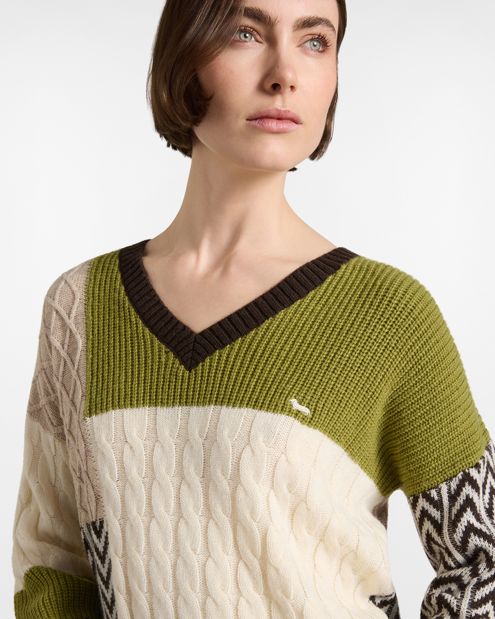 Women's Made in Italy V-neck sweater in wool blend, LIGHT GREEN, large