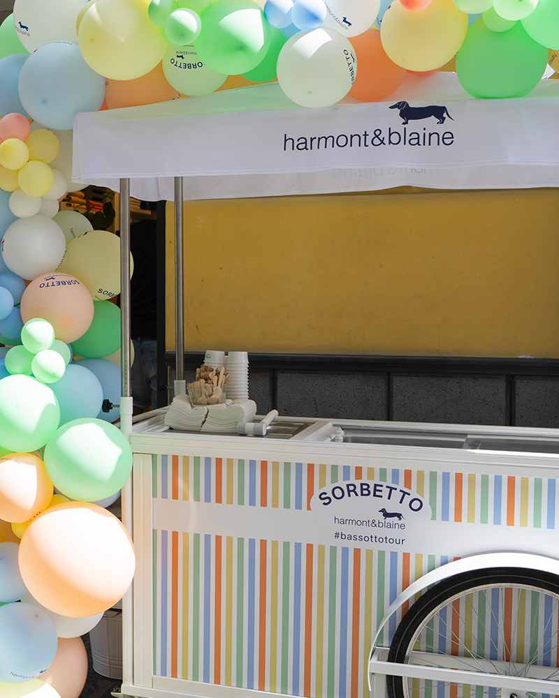 Harmont & Blaine celebrated the flavors and colors of the sunny season with a new roaming campaign through four iconic Italian summer destinations: Portofino, Sorrento, Capri and Forte dei Marmi.